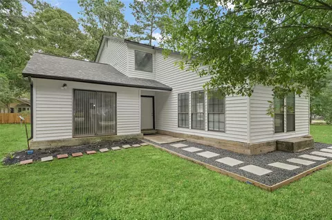 18009 Split Oak Cir, New Caney, TX 77357 photo 1