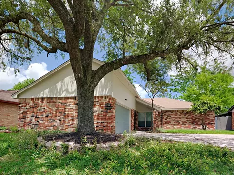 15227 Dunstable Ln, Channelview, TX 77530