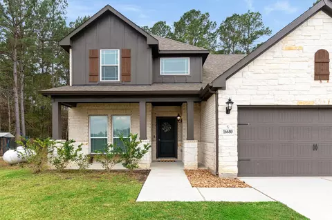 Exterior - 16680 Rockwall St, Conroe, TX 77303 photo 3 of 6