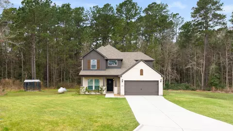 Exterior - 16680 Rockwall St, Conroe, TX 77303 photo 2 of 6