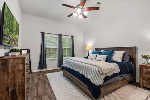 Bedroom - 16680 Rockwall St, Conroe, TX 77303 photo 1 of 6
