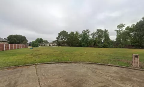8108 Woodfern Ct, Port Arthur, TX 77642