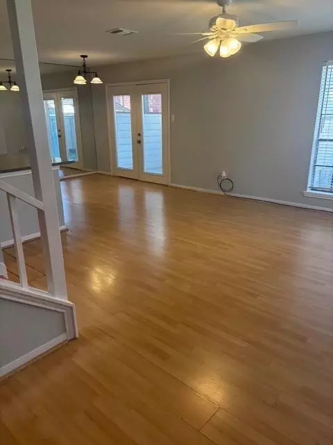 2211 S Kirkwood Rd #22, Houston, TX 77077