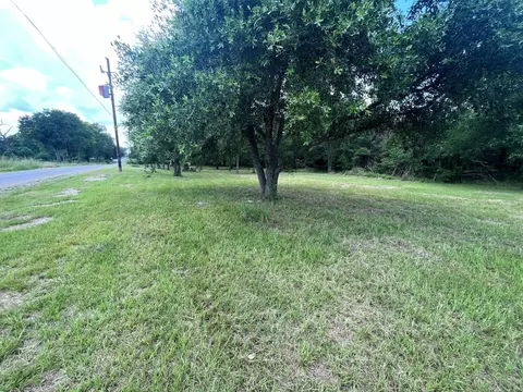 1130 S Robb St, Trinity, TX 75862 photo 7