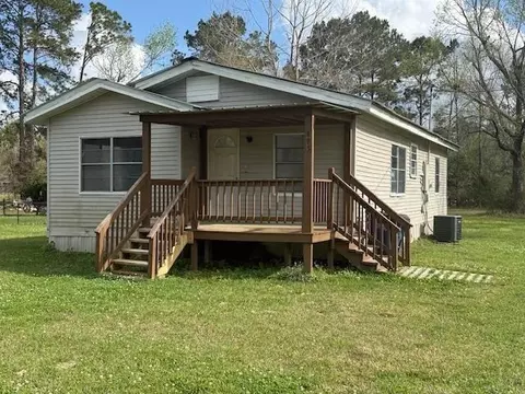 875 Woodrow St, Silsbee, TX 77656