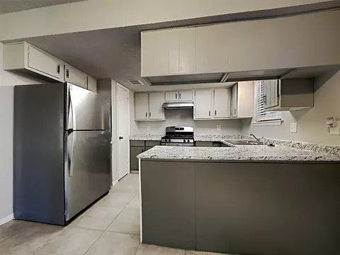 Kitchen - 23926 Spring Day Ln, Spring, TX 77373 photo 1 of 2