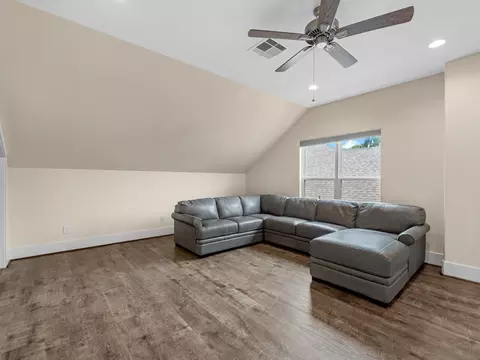 Living - 55 Red Harper Dr, Spring, TX 77389 photo 4 of 4