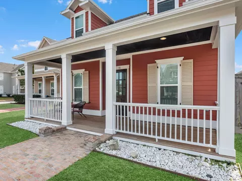 Exterior - 55 Red Harper Dr, Spring, TX 77389 photo 3 of 7