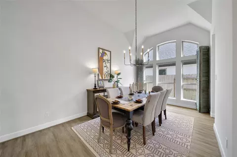 Dining - 17522 Shoebutton, Conroe, TX 77385 photo 3 of 4