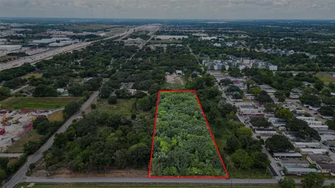 14228 Del Papa St, Houston, TX 77047