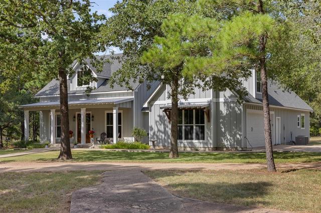 526 Piney Creek Rd, La Grange, TX 78945