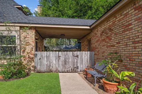 Exterior - 16267 Salmon Ln, Spring, TX 77379 photo 8 of 10
