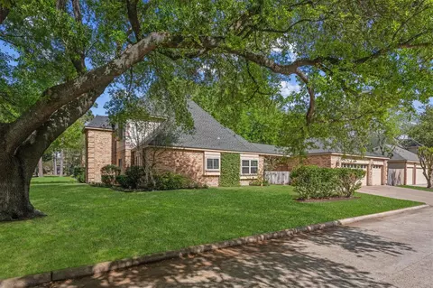 Exterior - 16267 Salmon Ln, Spring, TX 77379 photo 3 of 10