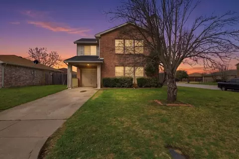 7200 Autumn Glen Dr, Forest Hill, TX 76140