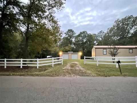 10 County Road 3663, Splendora, TX 77372 photo 1