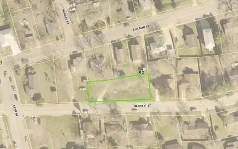 1201 Garrett St, Brenham, TX 77833