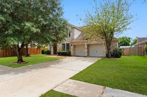 3011 Grand Lakeview Dr, Spring, TX 77388