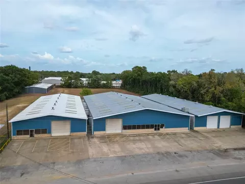 213 Porter Road Rd, Conroe, TX 77301 photo 1