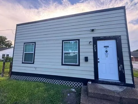 2507 3rd Ave N, Texas City, TX 77590