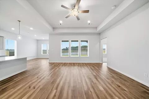 1608 Elm Ct, Angleton, TX 77515 photo 11