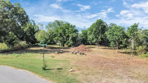 0 Shadylawn Ave, La Porte, TX 77571