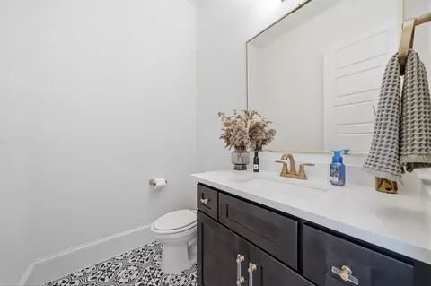 Bath - 6310 Star Light Ct, Spring, TX 77386 photo 5 of 8
