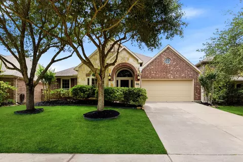 10115 White Pines Dr, Katy, TX 77494