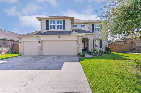 12527 Jetty Cove Dr, Texas City, TX 77568