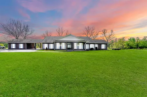 2121 Joe Rushing Ln, Livingston, TX 77351