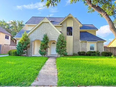 2210 Redcliff Dr, Missouri City, TX 77489