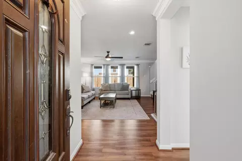 9426 Coatsworth Dr, Sugar Land, TX 77498