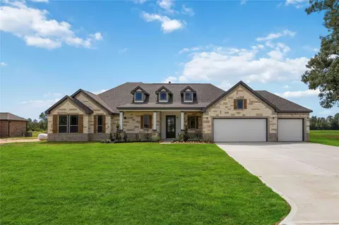 1292 Westfork Dr, Sealy, TX 77474