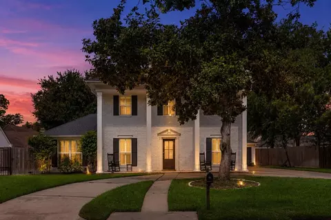 2723 Stetson Ln, Houston, TX 77043