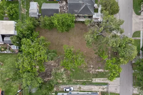 619 Gazin St, Houston, TX 77020