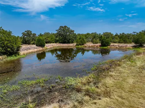 View/Area - 1046 Tx-71, West Point, TX 78963 photo 3 of 9
