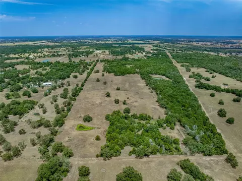 View/Area - 1046 Tx-71, West Point, TX 78963 photo 6 of 9