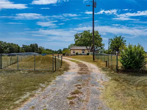 Exterior - 1046 Tx-71, West Point, TX 78963 photo 9 of 9