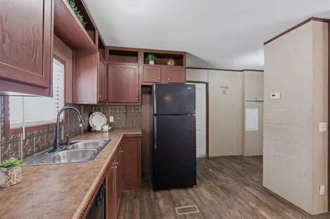 Kitchen - 13214 Captain Cir, Willis, TX 77318 photo 3 of 3