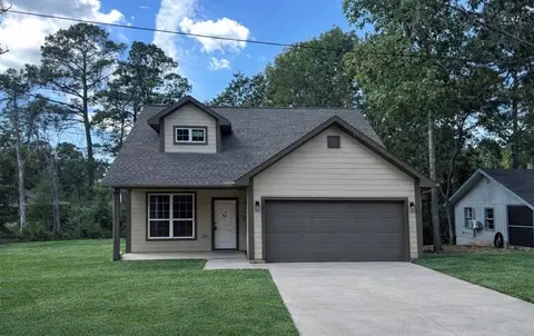 127 Sharon Ln, Livingston, TX 77351