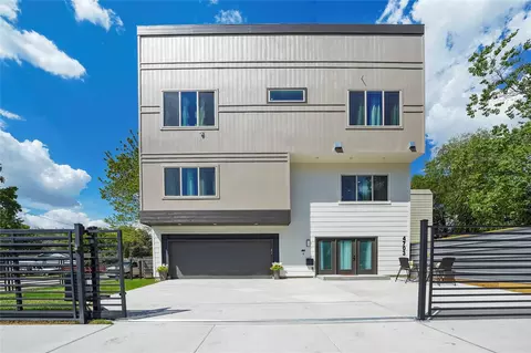 4703 Ward St, Houston, TX 77021