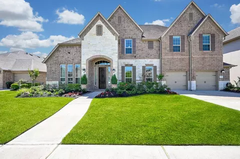 2722 Cypress Woods Ln, Manvel, TX 77578