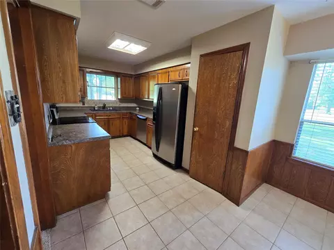 Kitchen - 200 Manuel Rd, Shepherd, TX 77371 photo 3 of 3