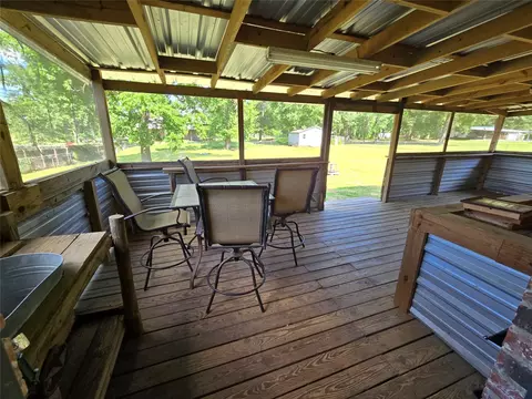Exterior - 200 Manuel Rd, Shepherd, TX 77371 photo 4 of 5