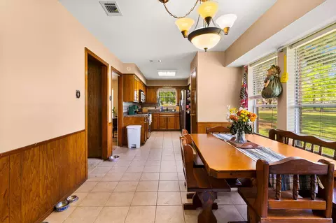 Dining - 200 Manuel Rd, Shepherd, TX 77371 photo 2 of 3