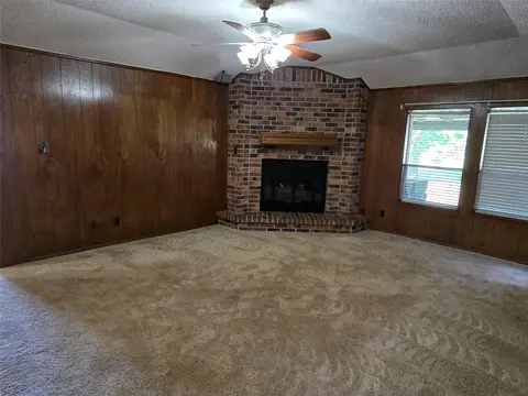 Living - 200 Manuel Rd, Shepherd, TX 77371 photo 5 of 5
