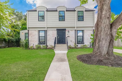 3718 Cleburne St #A-B, Houston, TX 77004