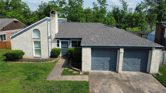 9114 Southbluff Blvd, Houston, TX 77089