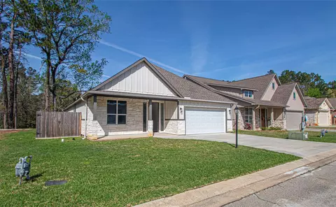 120 Sunshine Ln, Livingston, TX 77351