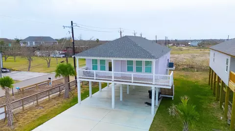 1342 Sapphire Palms Ct, Dickinson, TX 77539