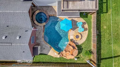 306 Sunset Ridge Dr, League City, TX 77573